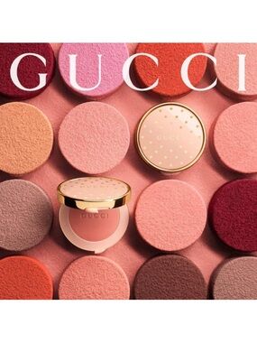 Gucci  #05 ROSY BEIGE  Luminous Matte Beauty Blush